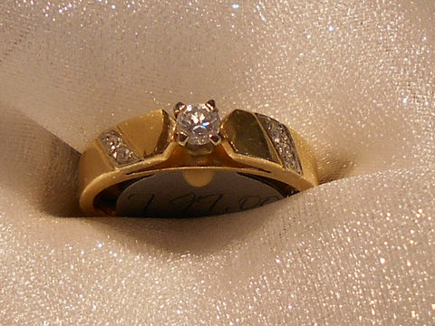 Picture of Diamond Ring RT3729